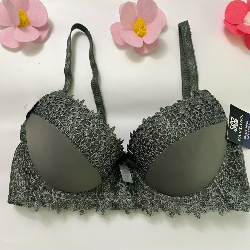 NWT Bra- Green Olive color- Cup B- Size 36/80